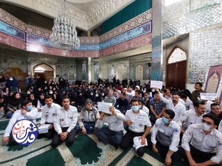 ادامه تجمع صنفی پرستاران در مشهد/کمیته رسیدگی به پرداخت تعرفه‌های پرستاران در بیمارستانهای علوم پزشکی مشهد تشکیل شد