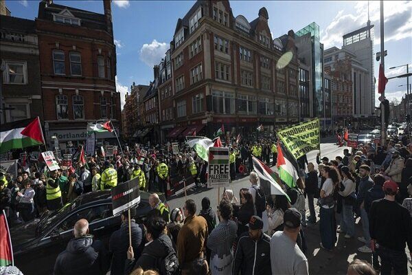 تظاهرات گسترده ضدصهیونیستی در انگلیس