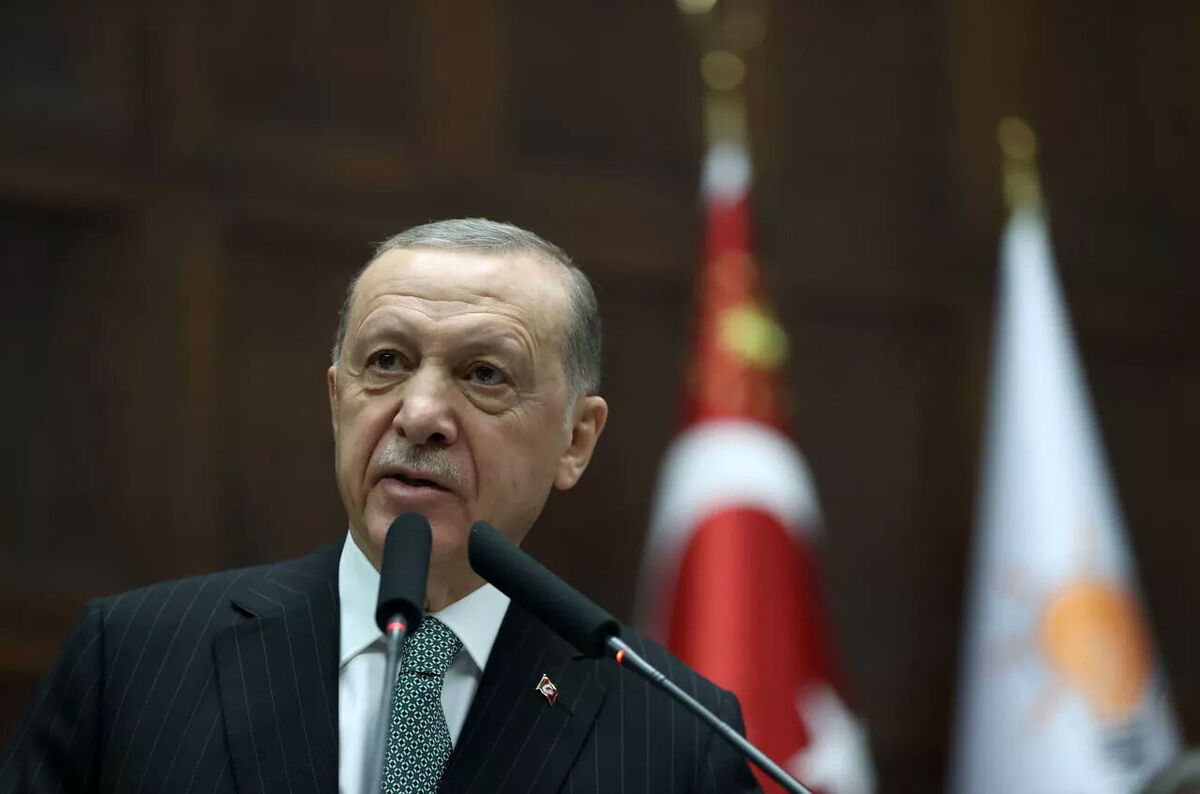"درد معده" نشست خبری اردوغان را خبرساز کرد
