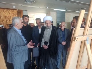 نمایشگاه «از کرانه قرآن تا ژرفای هنر» در شیراز گشایش یافت