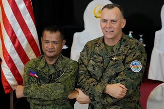 آغاز بزرگترین مانور نظامی آمریکا و فیلیپین نزدیک چین