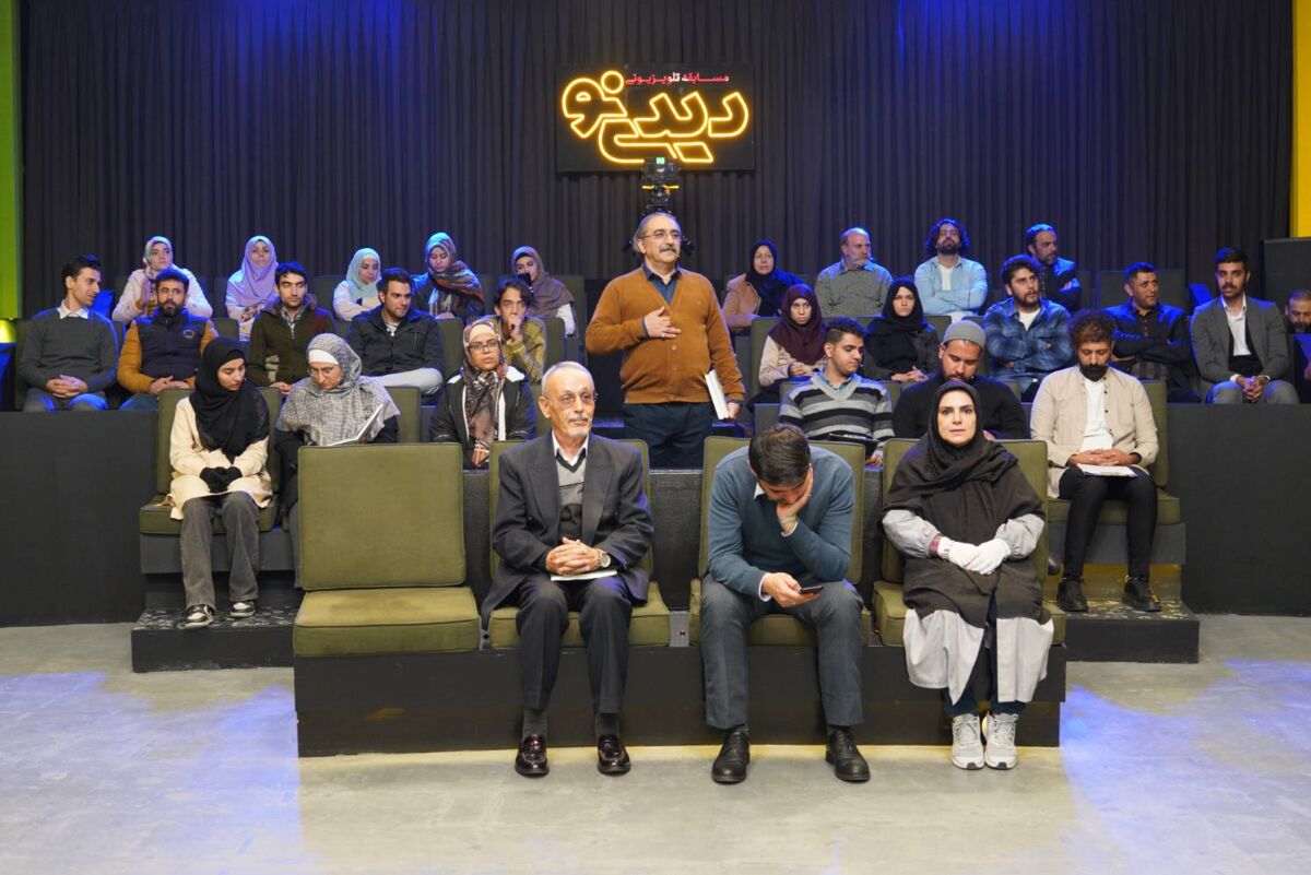 برنامههای کتابی تلویزیون در تسخیر محتواهای پوچ و سطحی یا نشستهای تخصصی