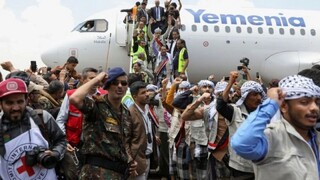 دومین گروه از اسرای یمنی آزاد شده وارد صنعا شدند