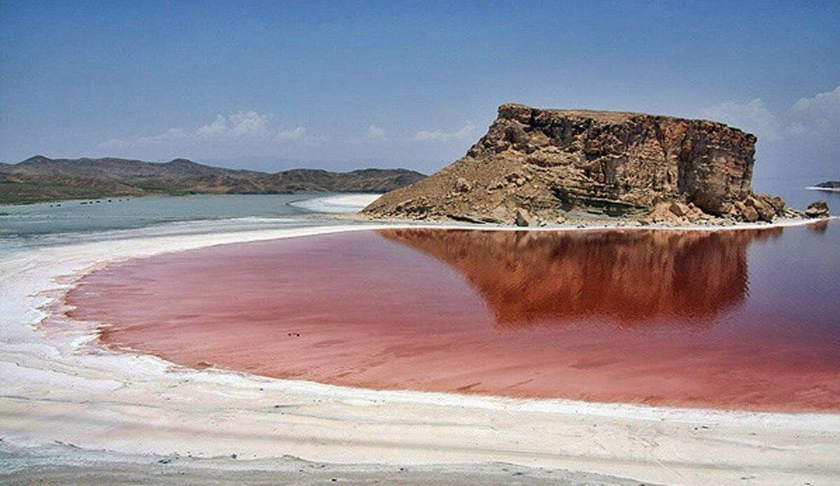 طوفان نمک بر فراز دریاچه ارومیه