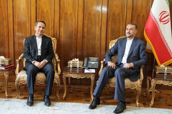 دیدار سفیر جدید ایران در نیوزیلند با امیرعبداللهیان/ میرزاخانی سرکنسول جدید ایران در قازان