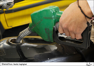 جزئیاتی از تغییرات مصرف بنزین در ۱۰ سال گذشته/ کسری روزانه ۱۳ میلیون لیتر بنزین در سال جاری