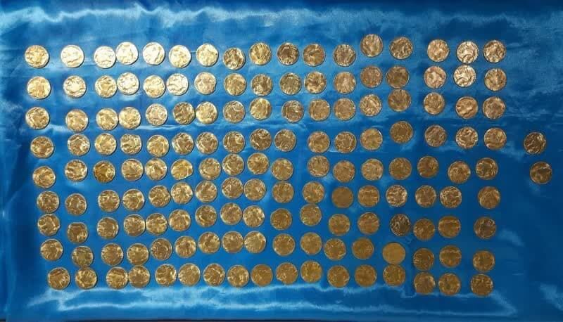 کشف ۱۵۵ سکه تقلبی در چناران 
