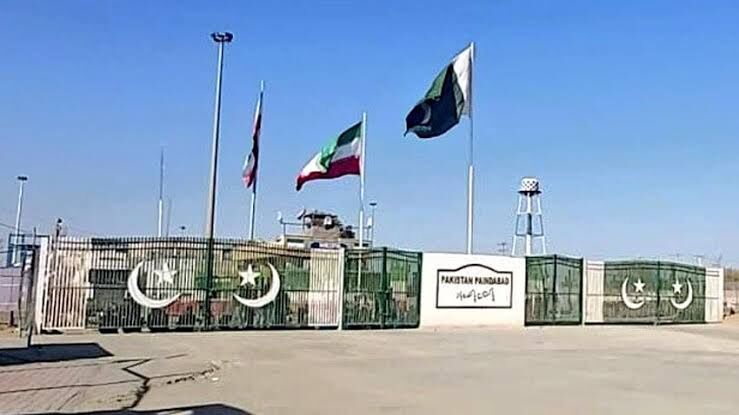 ارتش پاکستان: ۸۵ درصد حصارکشی مرزهای مشترک با ایران تکمیل شده است