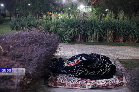 گزارش تصویری Iحضور مردم مشهد در خیابان پس از وقوع زلزله