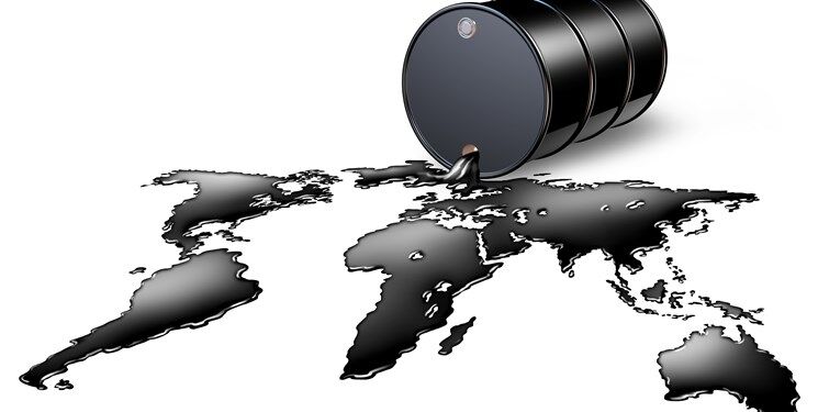 رویترز: قیمت نفت تا پایان سال به 90 دلار می‌رسد