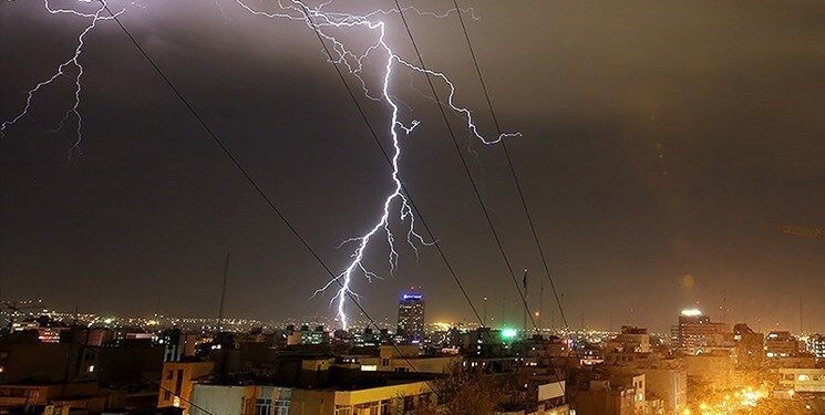 صدور هشدار زرد هواشناسی در تهران/ احتمال وقوع رعدوبرق و وزش باد شدید