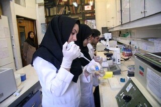 کاهش هزینه های درمان با حضور داروساز بالینی در بیمارستان‌ها 