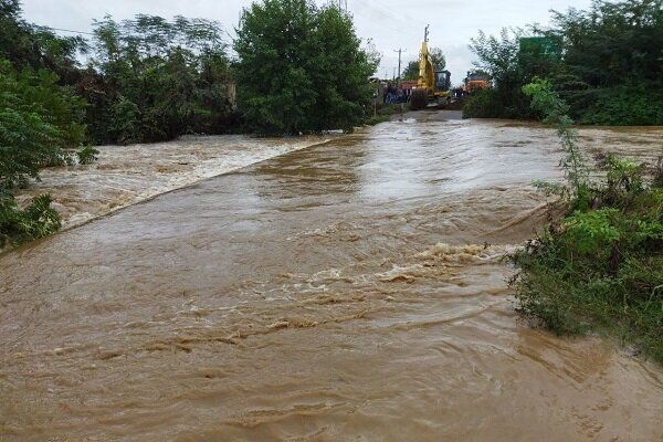 احتمال وقوع سیلاب ناگهانی درگلستان/مردم به رودخانه ها نزدیک نشوند