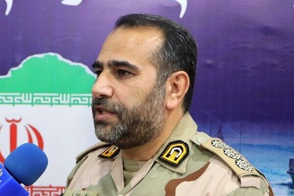 فرمانده مرزبانی استان بوشهر: توقیف یک شناور در گناوه/ ۱۲ میلیارد ریال کالای قاچاق کشف شد