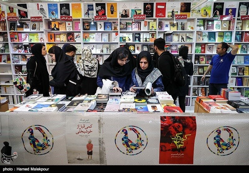 مدیر انتشارات کتابستان معرفت در گفت‌وگو با قدس: قدرت خرید جامعه کتابخوان در حال کاهش است