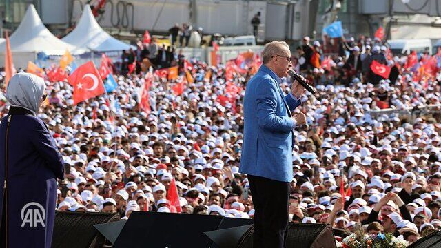 تنش رو به افزایش در ترکیه در آستانه انتخابات ۱۴ مه/ اردوغان رقیبش را «الکلی» خواند
