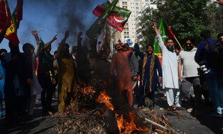 خشونت‌ها پاکستان را فراگرفت/یورش معترضان به مقر ارتش
