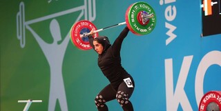 وزنه‌برداری قهرمانی بانوان آسیا| حسینی و نورعلی به مدال نرسیدند