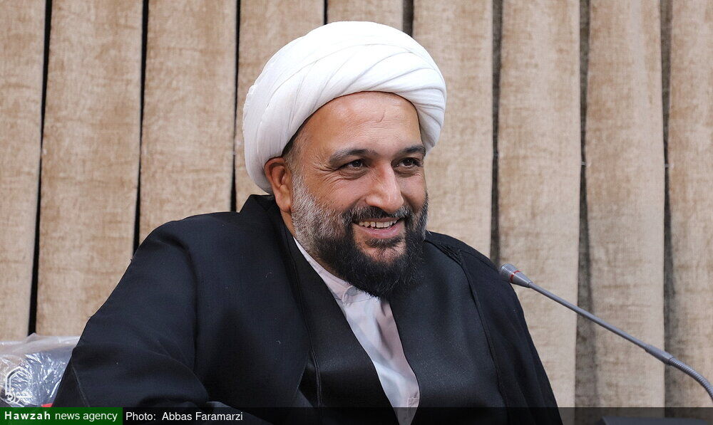  ماجرای حاج قاسم و پخش اذان غلوش