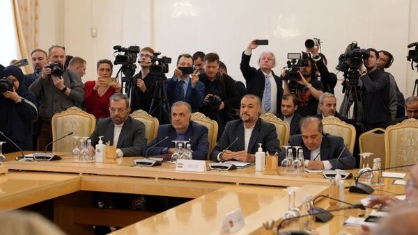  تشکیل کمیته‌ای برای پیگیری مصوبات نشست وزرای  خارجه روند آستانه/ استقرار ارتش سوریه در مرز با ترکیه 