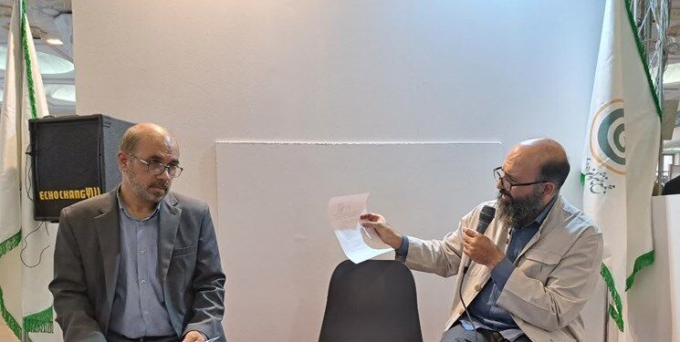نویسنده دفاع مقدس: شهید آوینی جنگ را محل تجلی نور خدا می‌دید