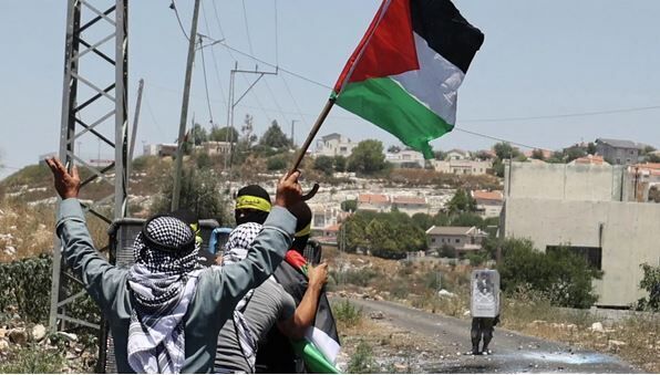 تصویب پیش‌نویس قانون «جرم بودن حمل پرچم فلسطین در قدس»