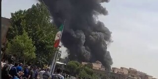 آتش سوزی انبار موتور در میدان رازی/۱۲ دستگاه آمبولانس و موتورلانس به محل اعزام شد