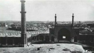 تواضع بافت کالبدی شهر قم در برابر حرم حضرت معصومه(س) در ۱۴۰ سال پیش + عکس