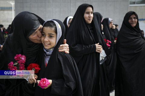 گزارش تصویری I گلباران حرم مطهر رضوی