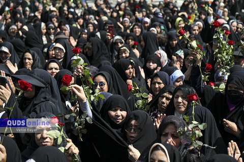 گزارش تصویری I گلباران حرم مطهر رضوی