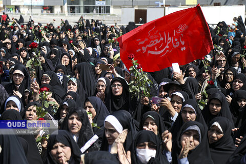 گزارش تصویری I گلباران حرم مطهر رضوی