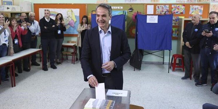 شروع انتخابات یونان؛ پیشتازی حزب حاکم در نظرسنجی‌ها