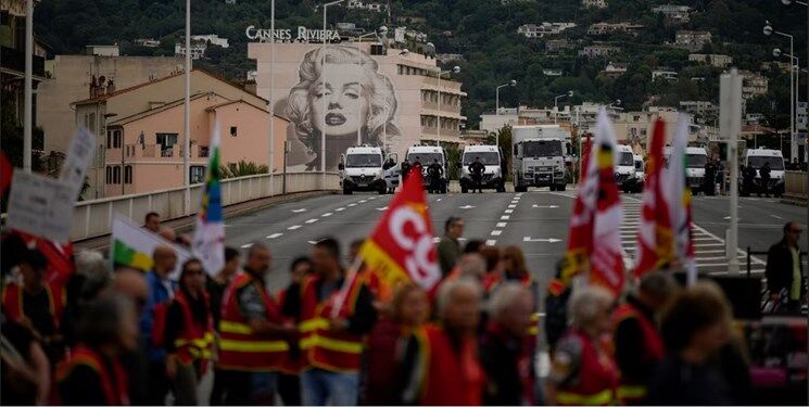جشنواره «کن» هم از اعتراض به اصلاحات بازنشستگی فرانسه بی‌نصیب نماند