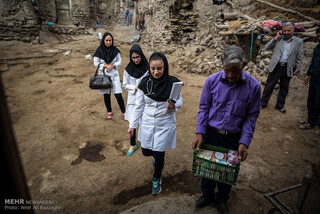 احتمالاً اوضاع ماندگاری پزشکان در مناطق محروم کمی بهتر می‌شود