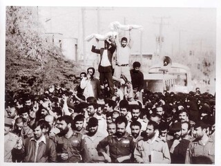 خاطرات یک مستندساز از روزهای بمباران/ رادیو دزفول پاسخ شجاعانه مردم به تهدیدهای رادیو عراق بود