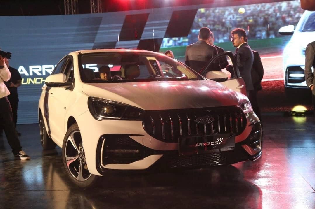 آریزو ۵ جدید اسپرت رسما توسط امویام رونمایی شد