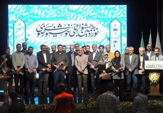 آستان قدس رضوی ملک الشعرا و ملک الخطاطین تربیت کند