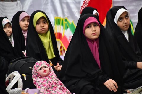 زیارت عروسکها