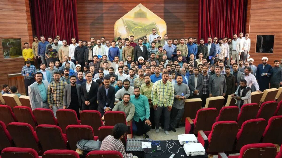 میثم مطیعی: حسادت و میل به شهرت باید در مداحی کنار گذاشته شود/ مهدی رسولی: سلبریتیها با حاشیه به شهرت میرسند