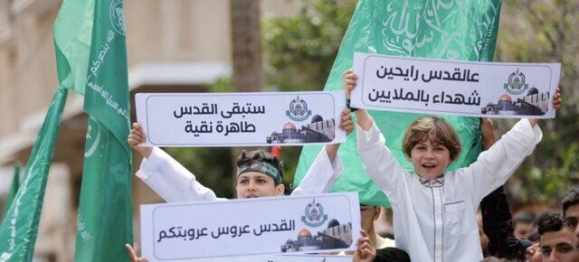 راهپیمایی بزرگ طرفداران حماس در حمایت از مسجد الاقصی