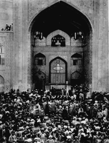 برگزاری جشن و مراسم سلام آستان قدس در دوره قاجار