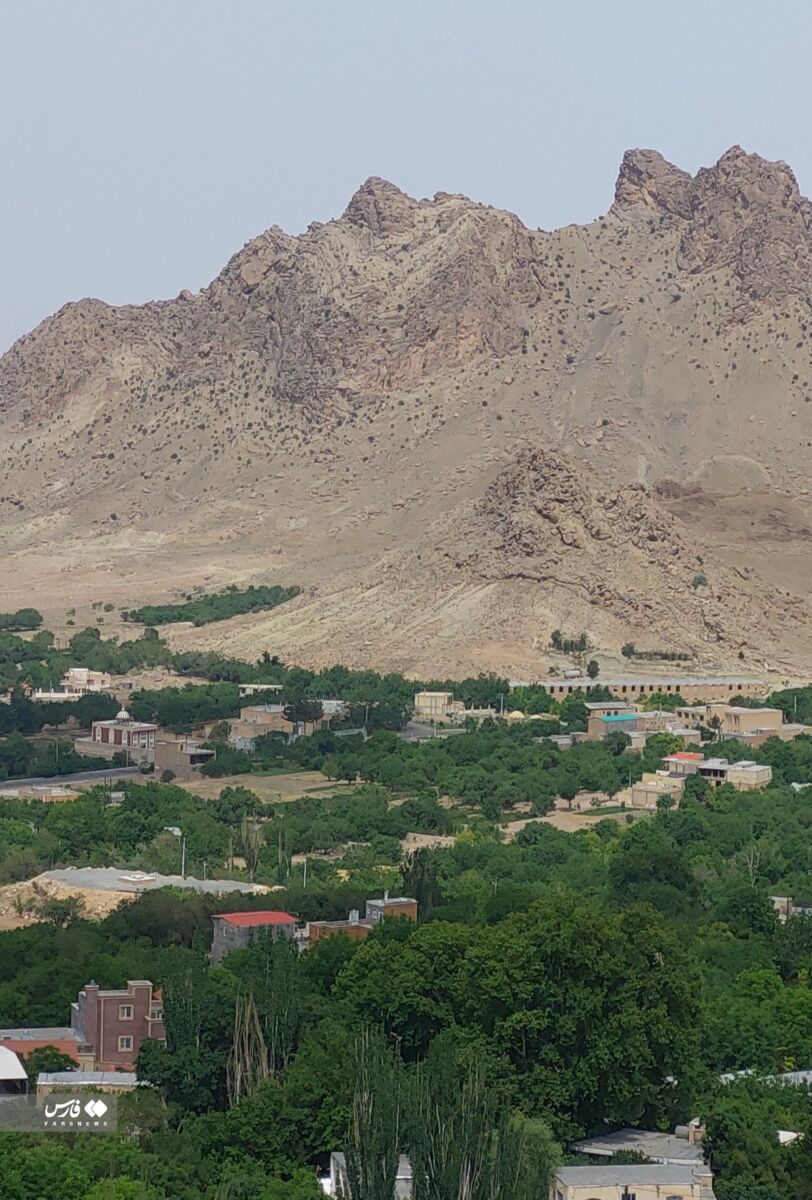 بهشت کوچک باستانی با عطرناب محمدی کجاست؟