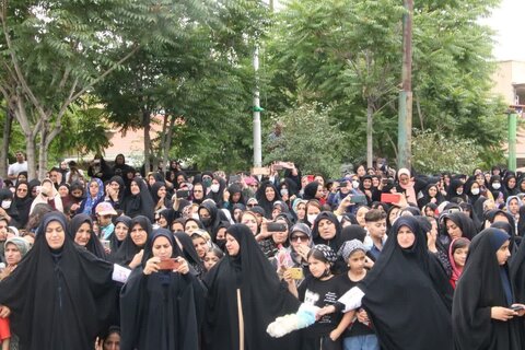 سیاه چادرهای ماهیدشت زیر سایه خورشید