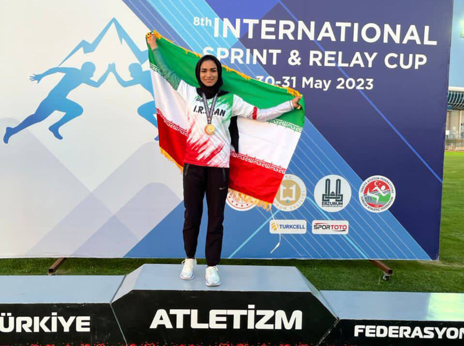 سریع‌ترین دختر ایران: از رقابت با فرزانه فصیحی لذت می‌برم/ از خودم تشکر می‌کنم