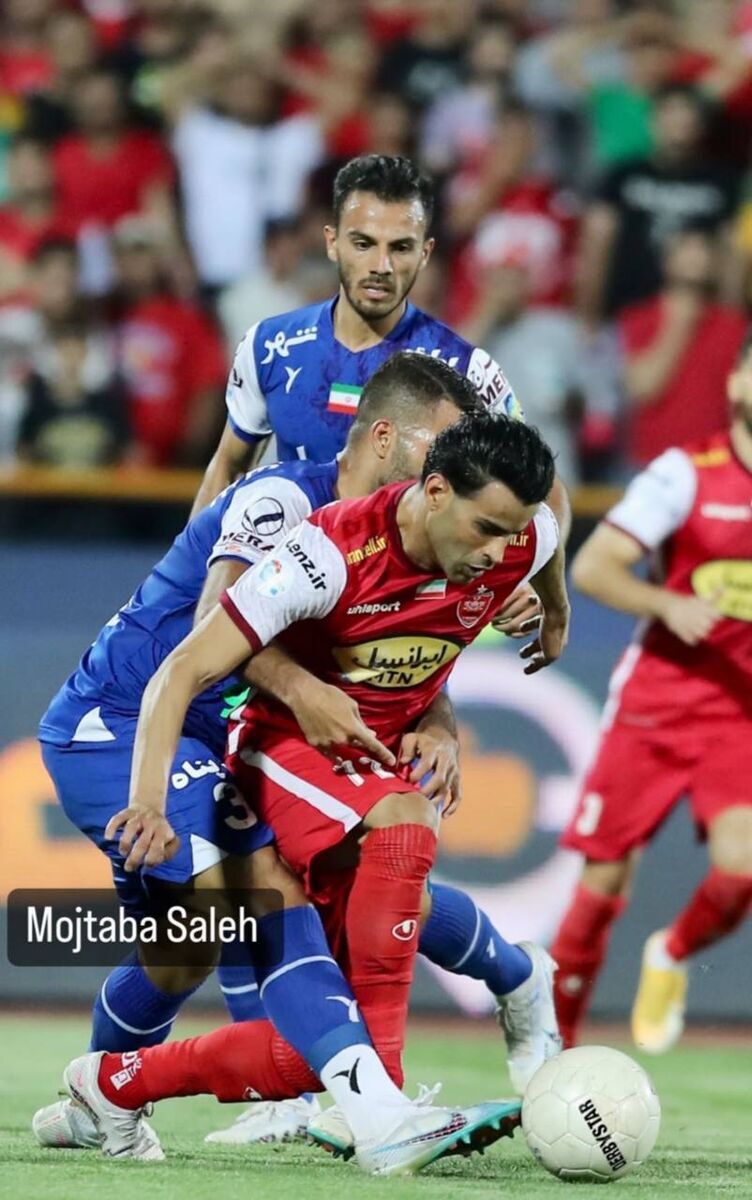 عکس| واضحترین تصویر از پنالتی پرسپولیس در دربی که سوخت/ آلکثیر قیچی شد