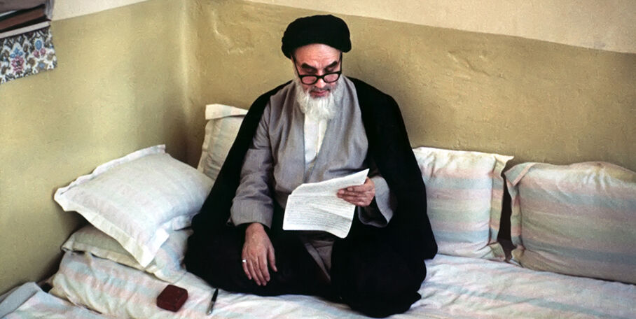 چالش روایت آن که عارف، فیلسوف، شاعر، فقیه و رهبر بود