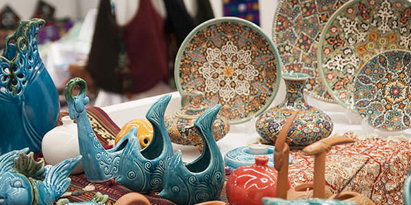صادرات صنایع دستی ایران ۳۰۰ میلیون دلار در سال است
