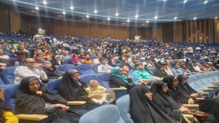 جشن باشگاه اجتماعی همسران مشهدی در سالن شهدای سلامت مشهد برگزار شد