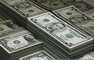 بازگشت دلار به کانال ۴۱ هزار تومان در مرکز مبادله ارز