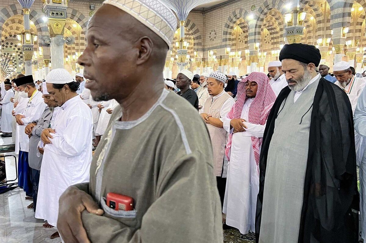 تصاویر حضور سرپرست حجاج ایرانی در مسجد النبی